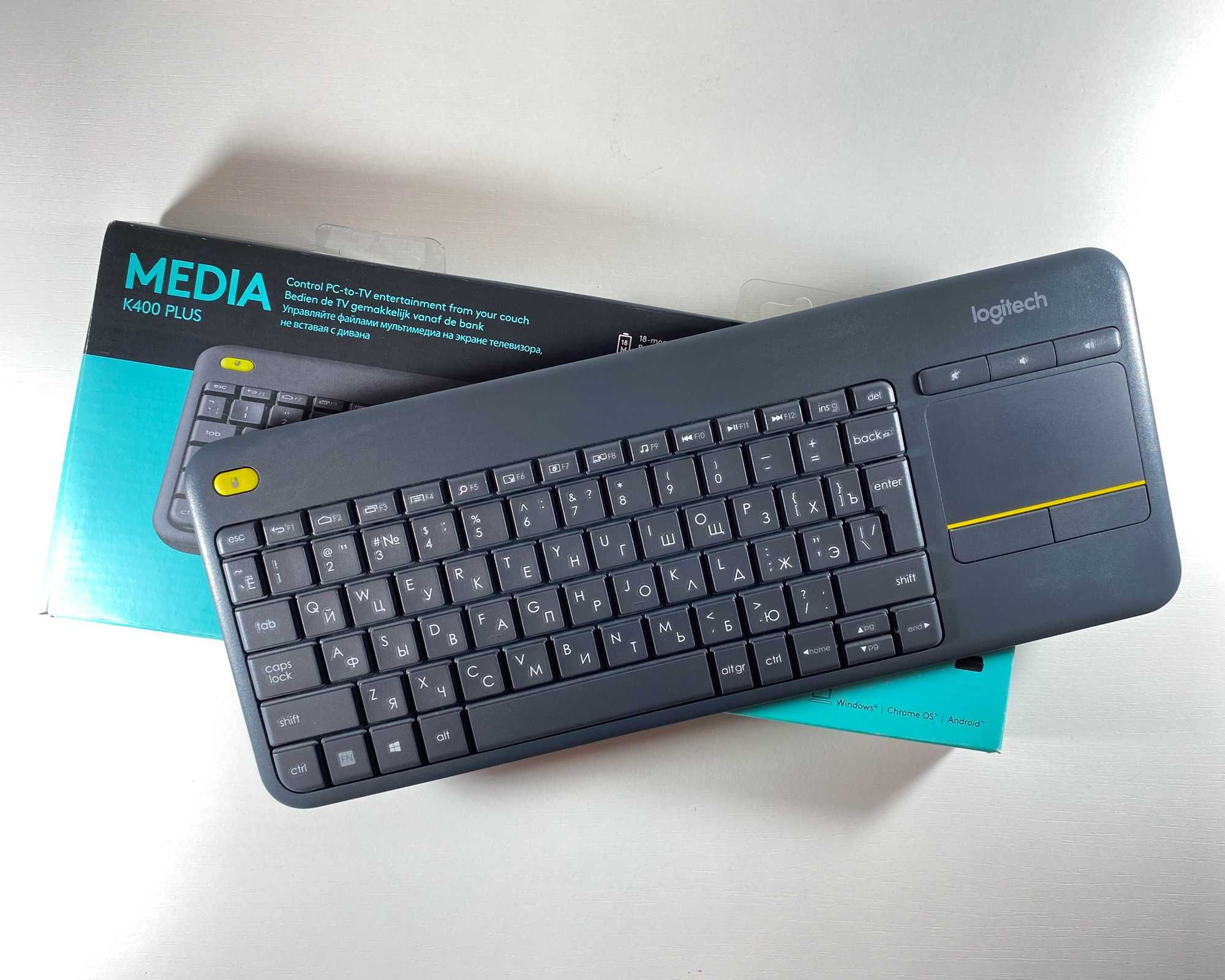 Logitech K400 Plus + USB Адаптер / Беспроводная клавиатура с трекпадом