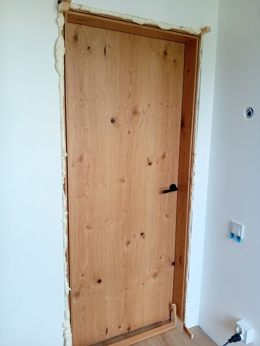 Montaż drzwi zewnętrznych wewnętrznych