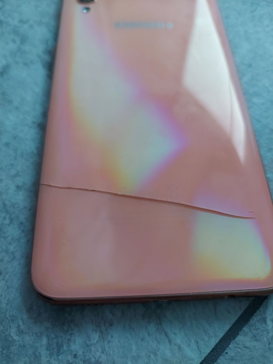 Samsung Galaxy A50