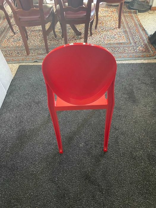 Cadeira Victoria Ghost Kartell.