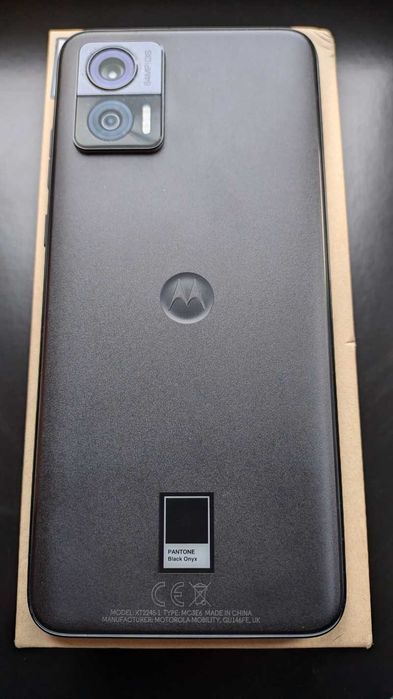 smartfon motorola edge 30 neo 8/128GB 5G OLED