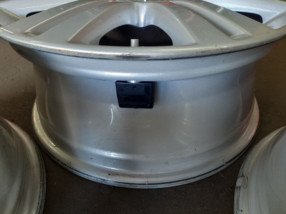 (0162) Felgi 16" 5x110 ET 39 6,5j - Opel