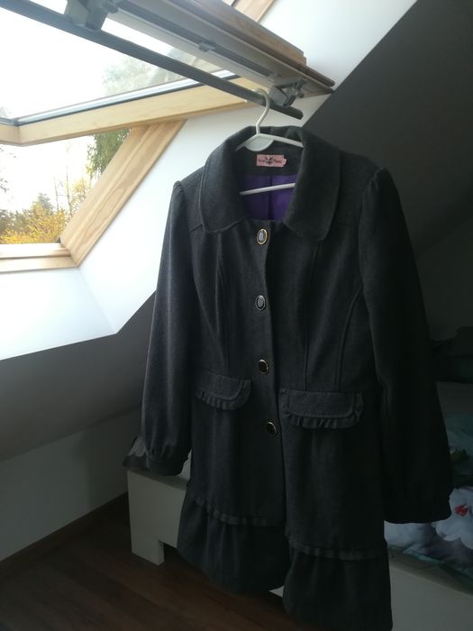 Szary płaszcz ciążowy