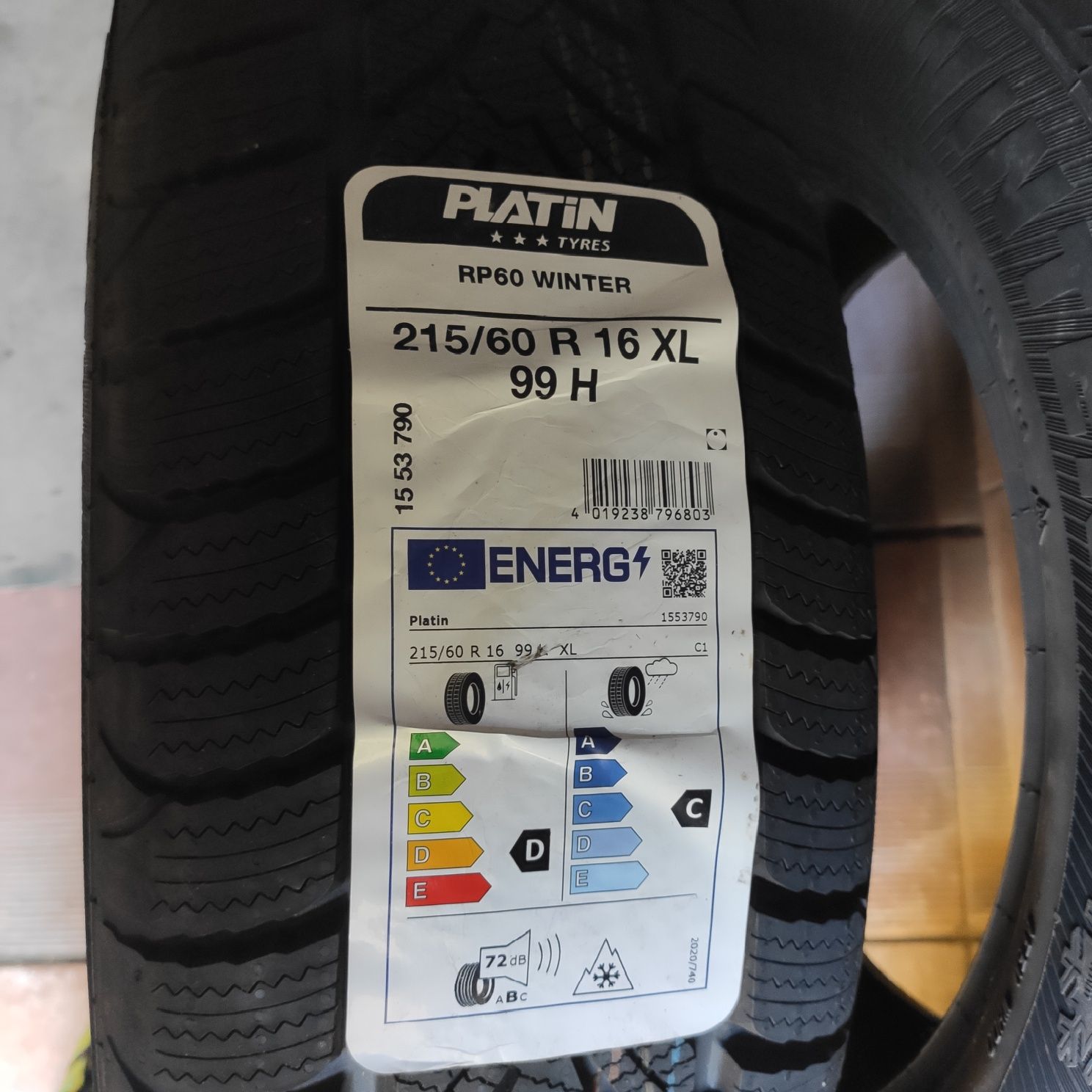 Продам шины PLATIN Германия 215/60R16XL 99H Зима.