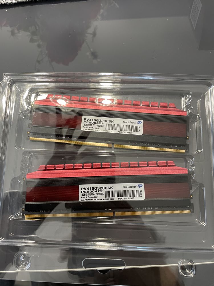 Pamiec RAM Patriot Viper 4 ddr4  16Gb (2x8) 3200MHZ