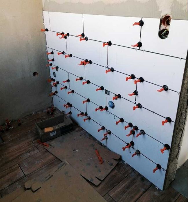 Glazurnik - Montaz Plytek Ukladanie Plytek Remonty i Wykonczenia