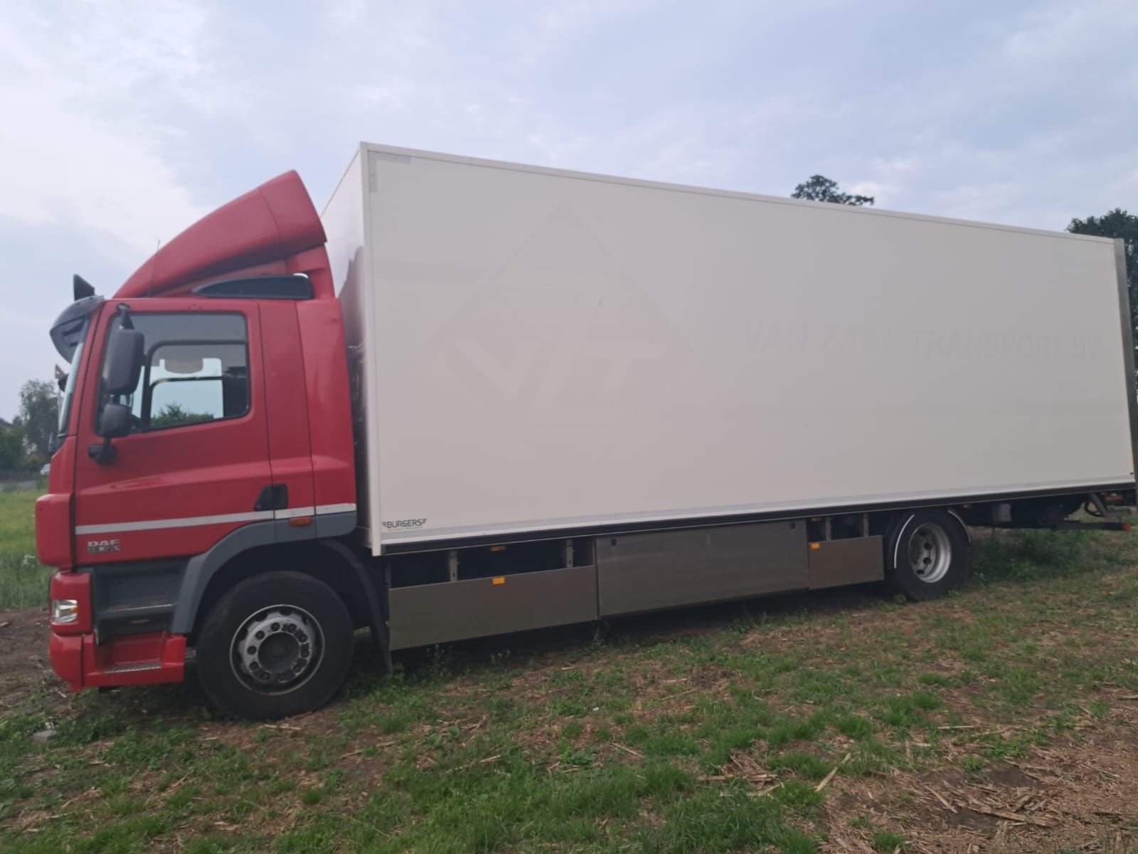 Auto ciężarowe solówka daf cf85 automat+retarder