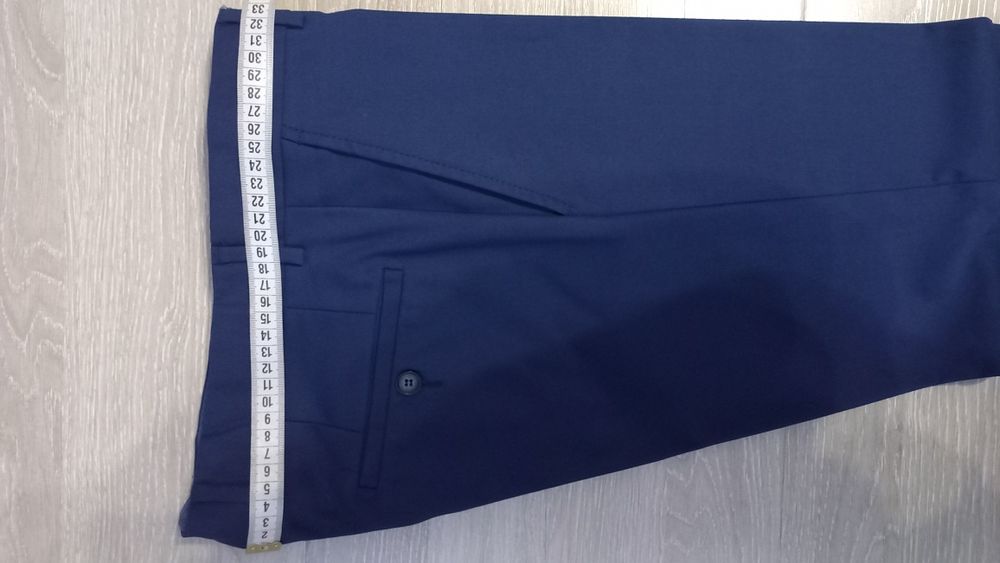 Продам чоловічий костюм