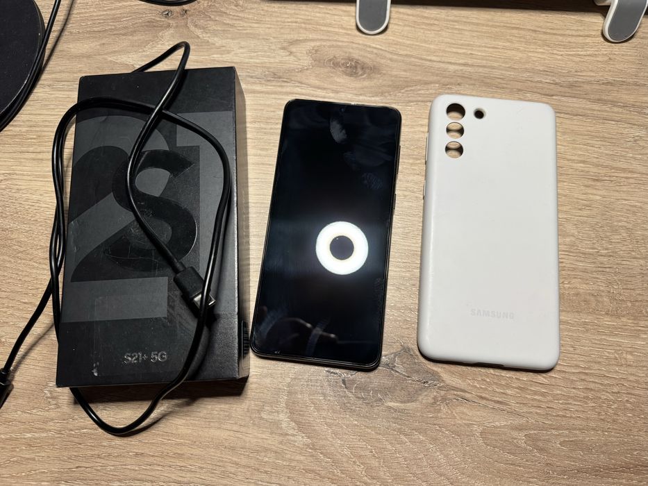 Продам Samsung S21+ дуже гарний стан