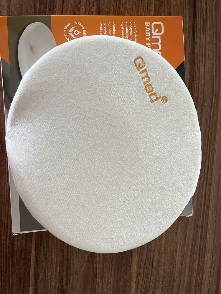 Qmed poduszka rehabilitacyjna baby pillow