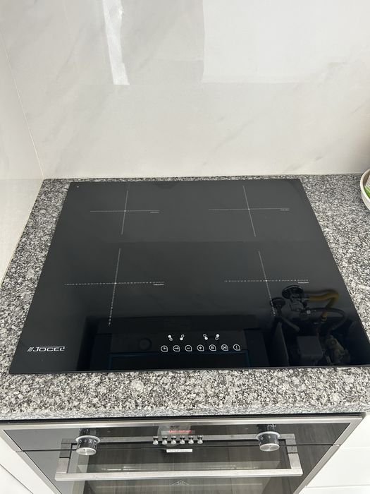 Placa de Indução Jocel — Excelente Estado!