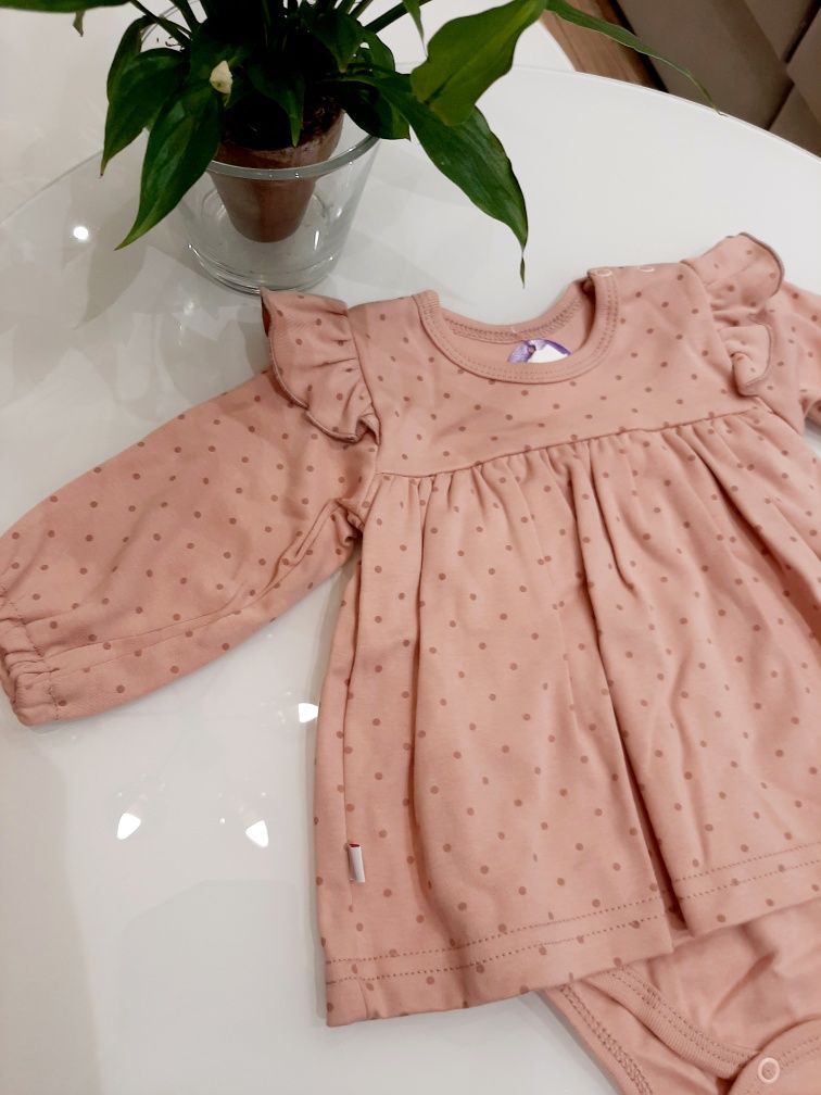 Body sukienka w kropki rozm 74 eevi