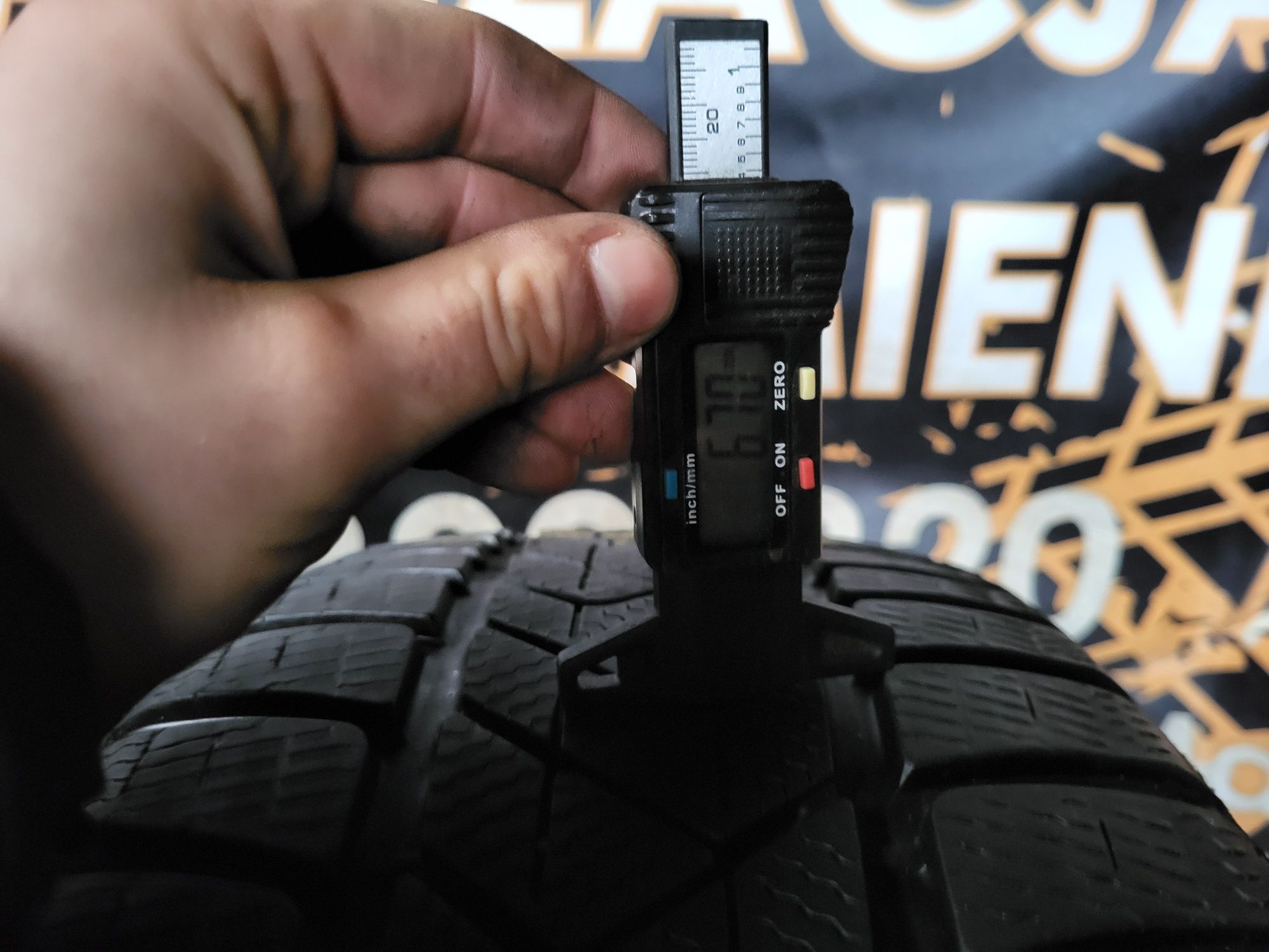 Opony zimowe 225/55/18 Pirelli 21rok 6,7mm