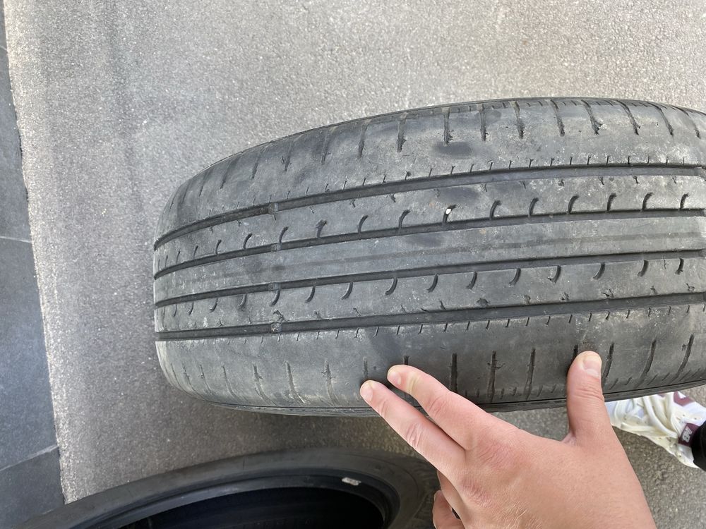 Продаю шини 215/60/17 Goodyear