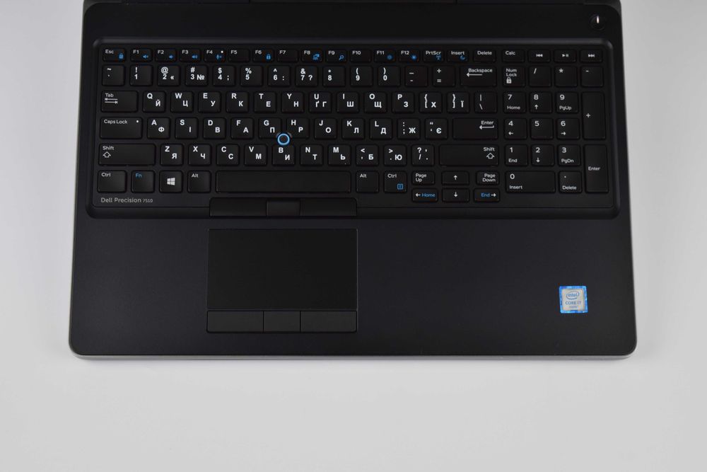 Dell Precision 7510 i7-6820HQ AMD R9 M375X 16/32/64гб ssd+hdd Ноутбук