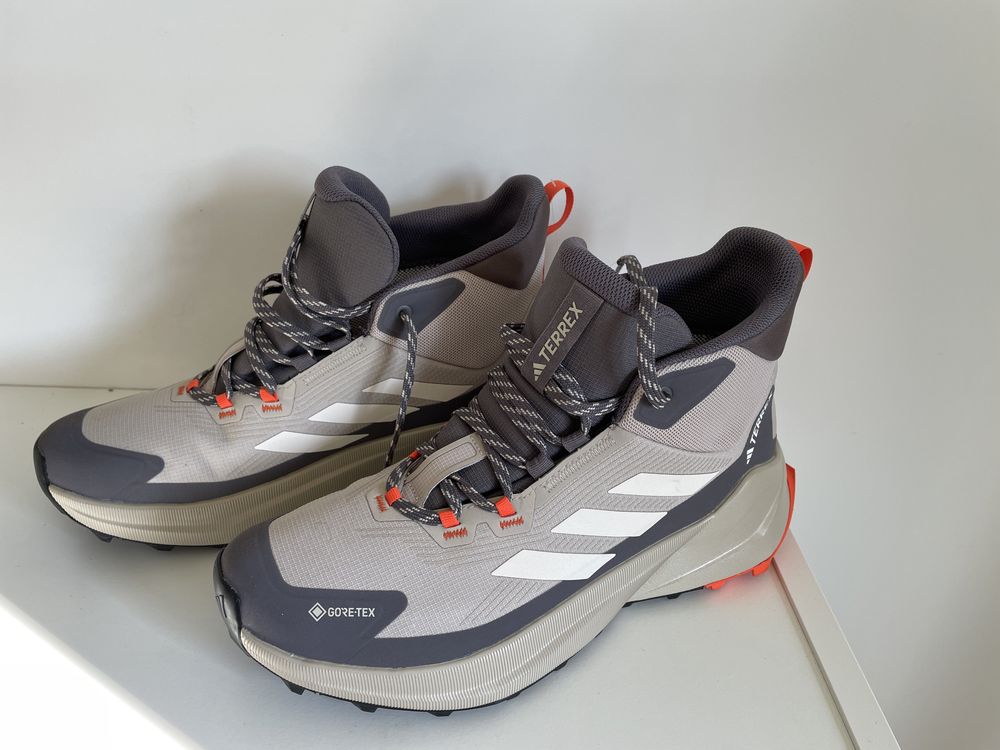 Buty adidas Terrex Trailmaker 2.0 Mid GORE-TEX beżowe