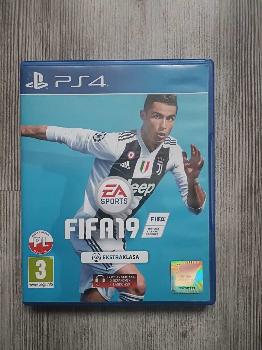 Gra Fifa19 na PS4