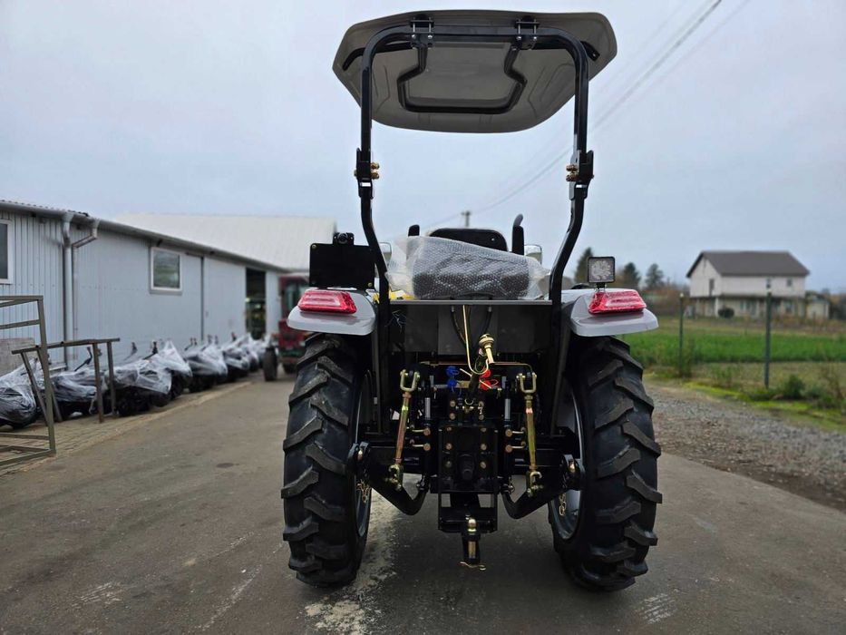 Повнопривідний трактор TERRA FENG 555X, 4х4, 2050 кг, євронавіска