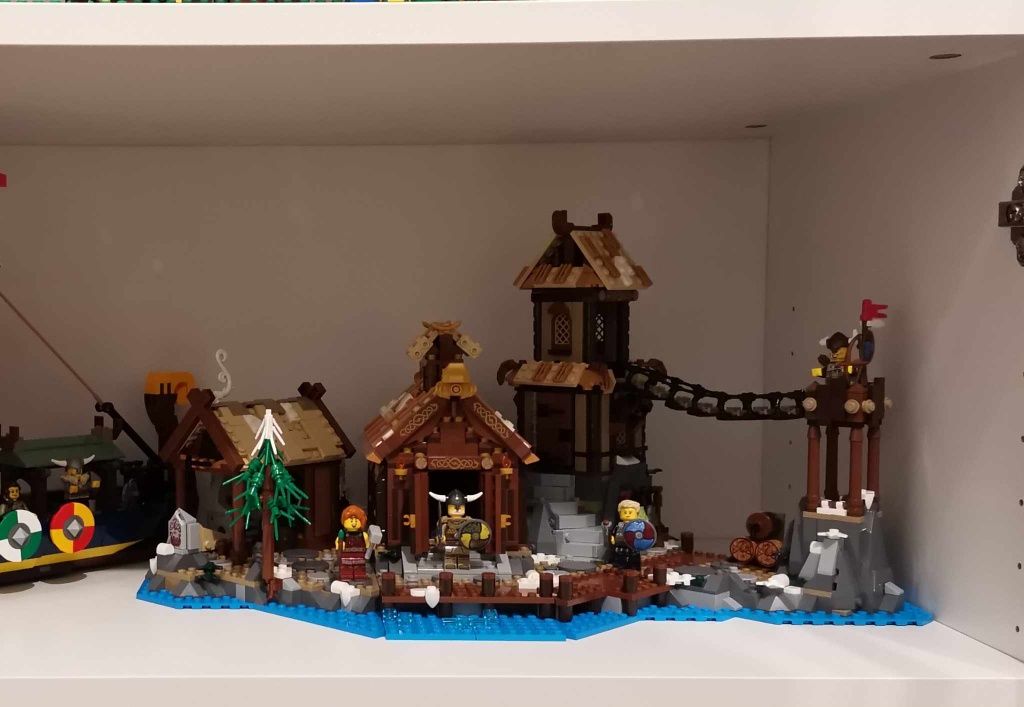 Lego 21343 Viking Village Aldeia Viking Montado em excelente estado