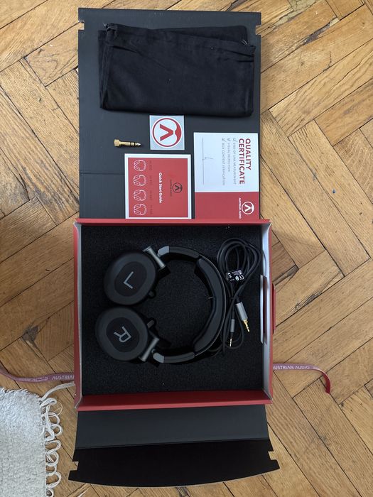 Austrian Audio Hi-X50 – jak nowe, z paragonem.