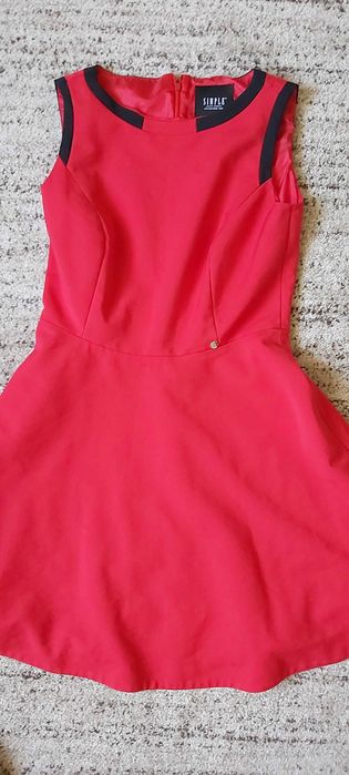 Sukienka rozm. 40 firmy Simple