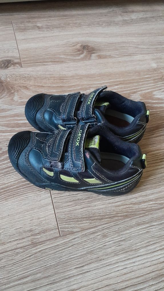 Buty chłopięce Geox rozmiar 27