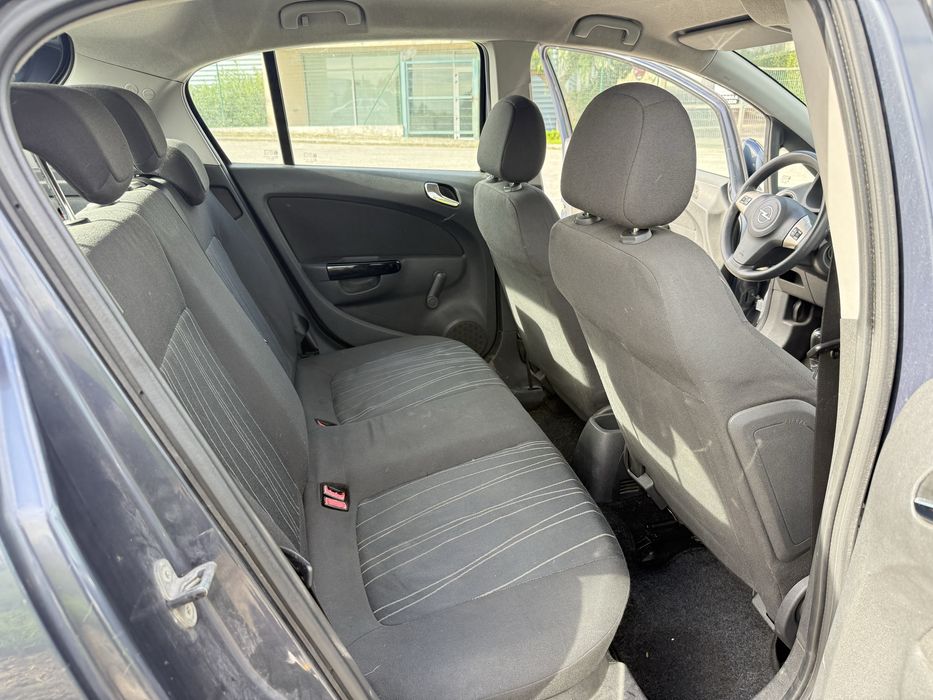 Opel Corsa D 1.2 gasolina