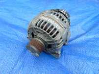 AUDI A4 B8 2.0 TDI Alternator BOSCH Oryginał Opolskie Części 2009 Rok