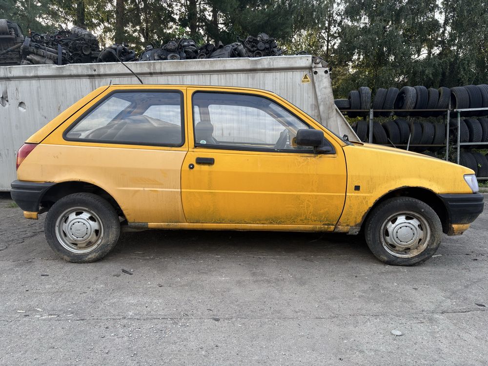 Ford Fiesta Mk3 1990r wszystkie części