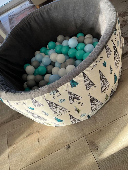 Basen z kulkami dla dzieci