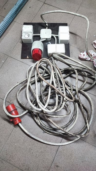 Rozdzielnia budowlana