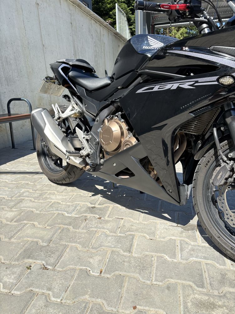 Honda CBR400r(2016рік)