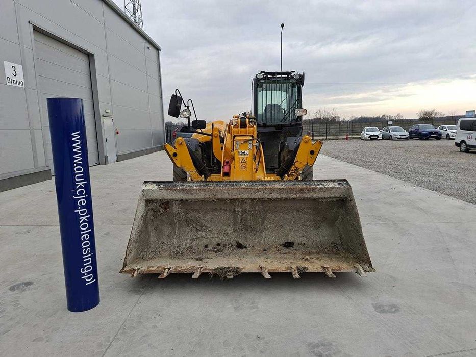 Ładowarka teleskopowa JCB 540-140