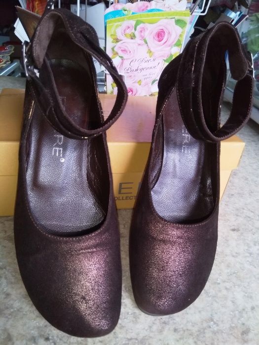 Кожаные туфли размер 37