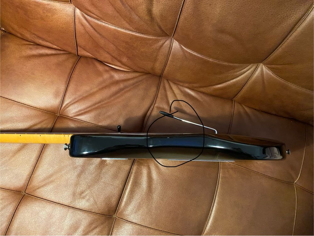 Fender Meteora Player Plus Silverburst (MIM)