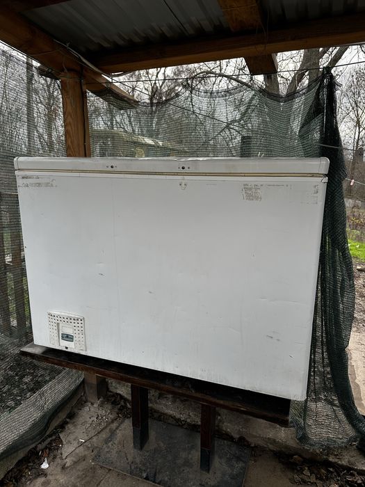 Продам морозильну камеру ларь