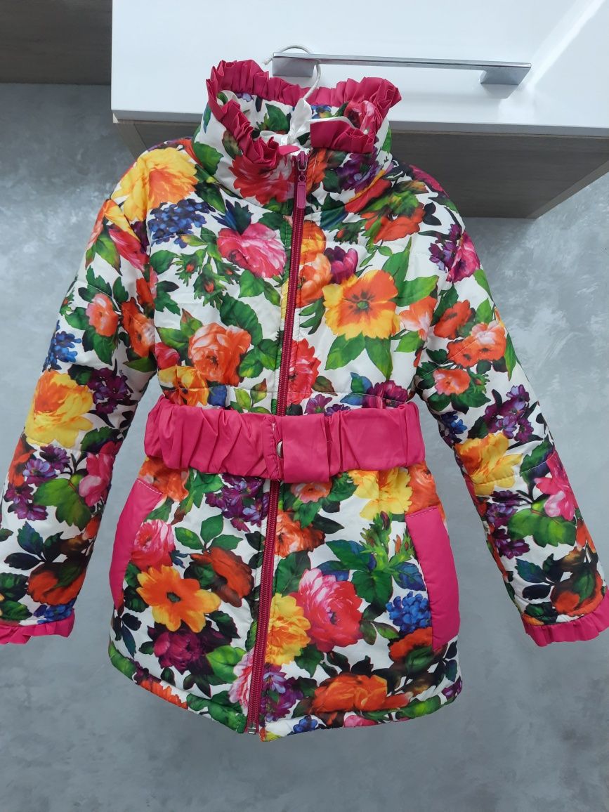 Дитячи куртка, осінь-весна. 104-110 см