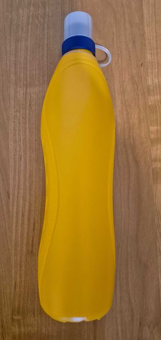 Bidon do zimnych napojów: wody, soków, shake.