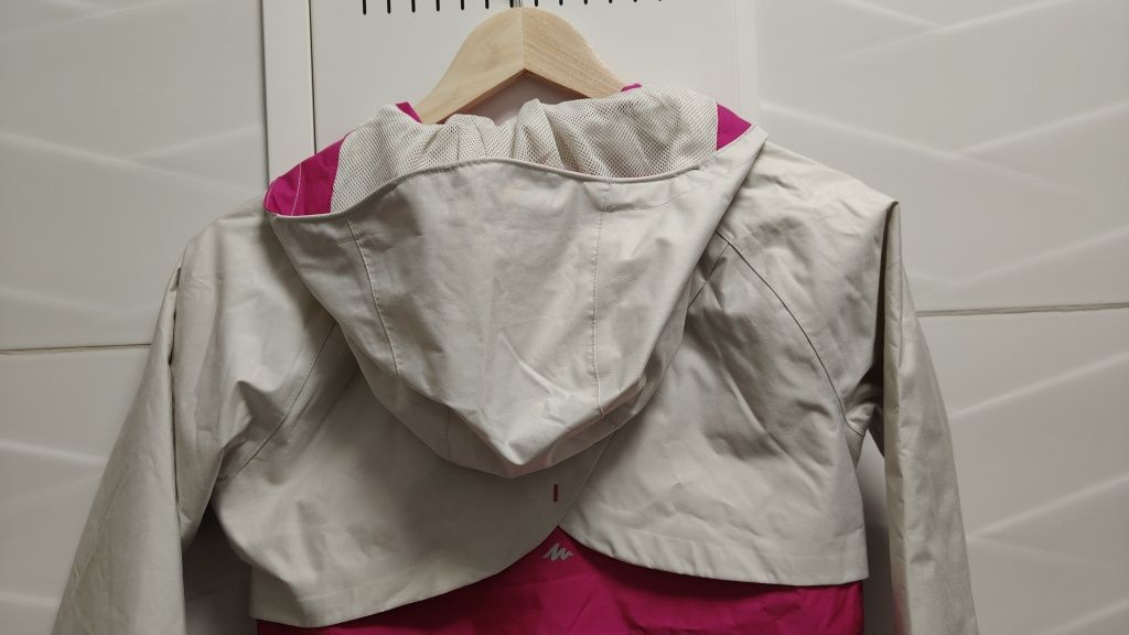 Kurtka Quechua r. 10-11 lat 140 cm NOWA z wadą