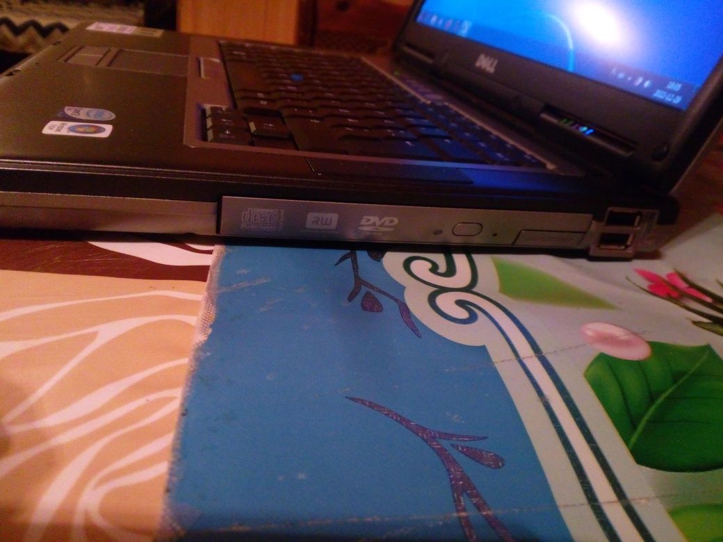 Laptop dell EU870D