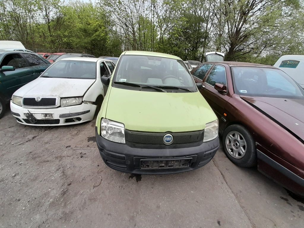 Fiat Panda 1.1 benzyna 40kW/55KM maska  217/24