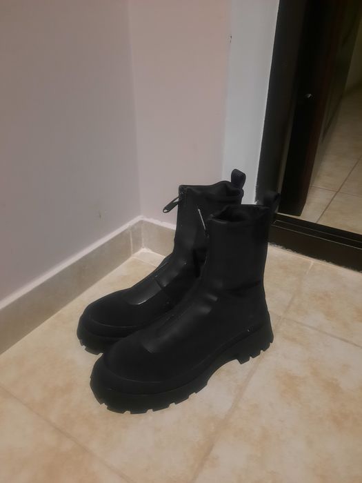 Взуття осінє жіноче