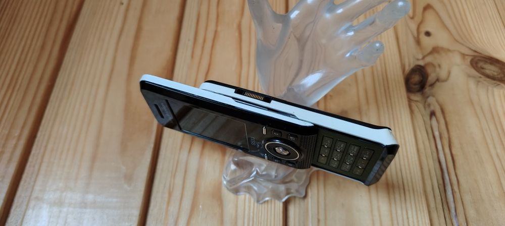Sony Ericsson S500i