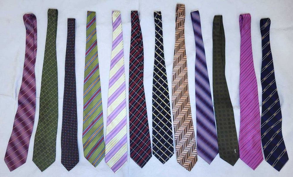 Галстуки, набор номер 3, 10шт. Есть несколько наборов. Теремки.