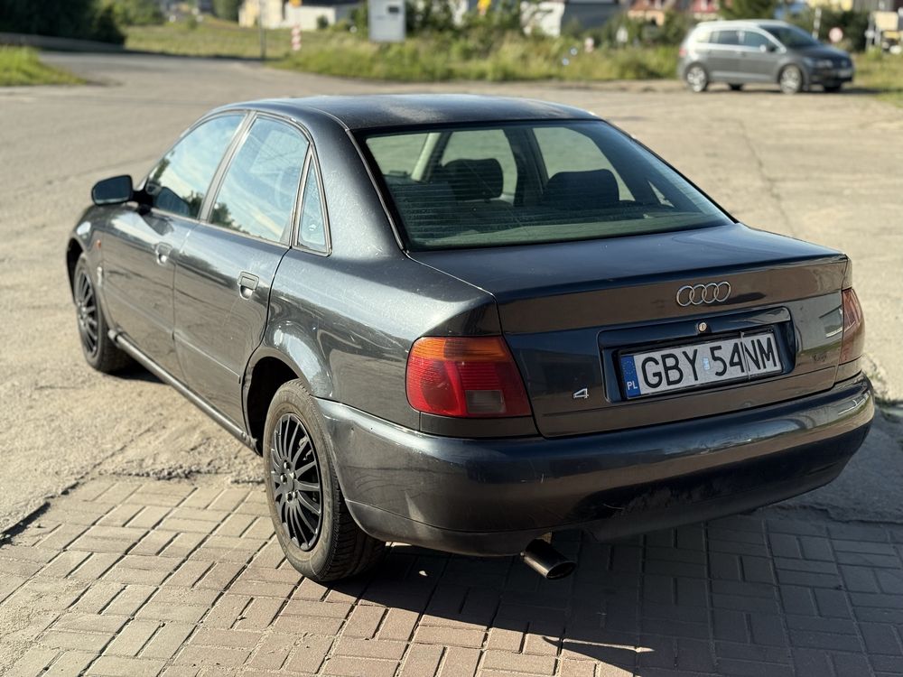Audi A4 B5 1.8 B 125KM
