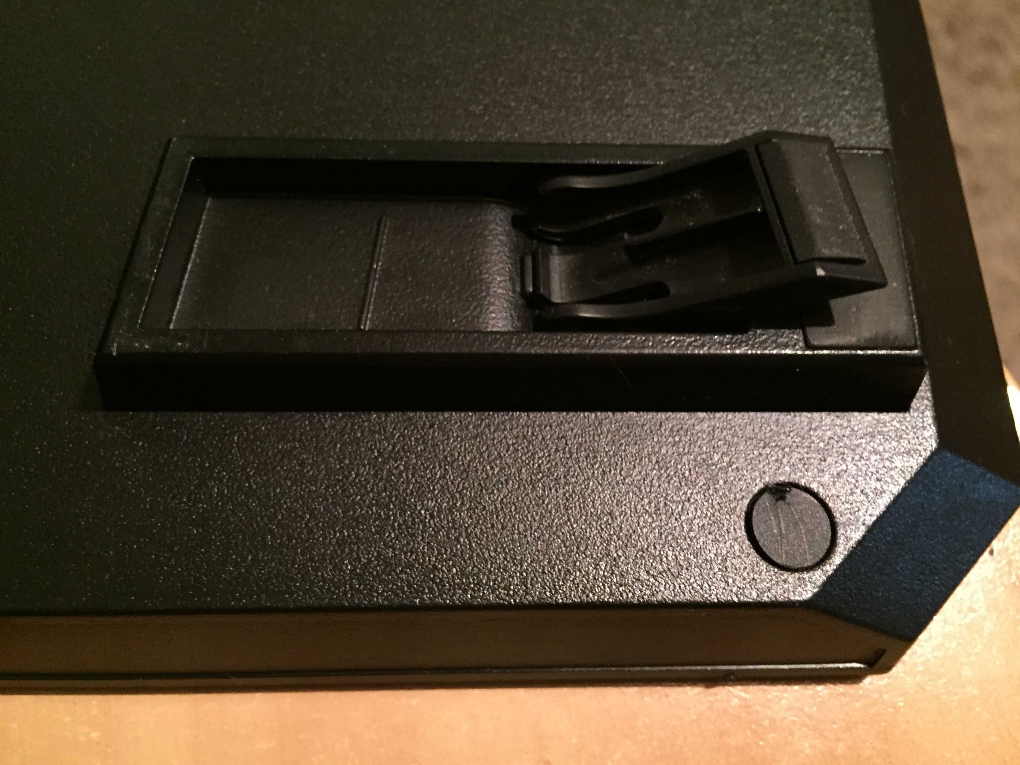 Клавиатура Game игровая Razer Deathstalker USB Black зелёная подсветка