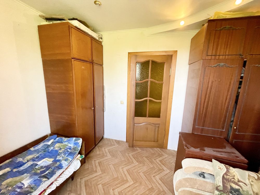 Продам двокімнатну квартиру. Автономне опалення.