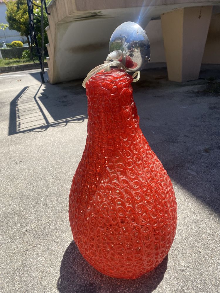 Candeeiro Vermelho