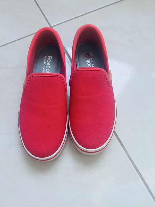 Продам Reebok 36 розмір