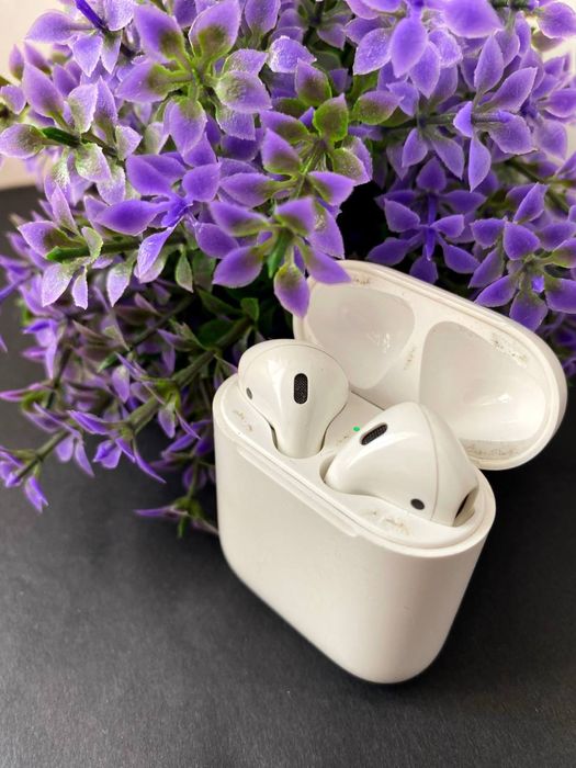 Продам аірподс  airpods 1 оригінал 100%